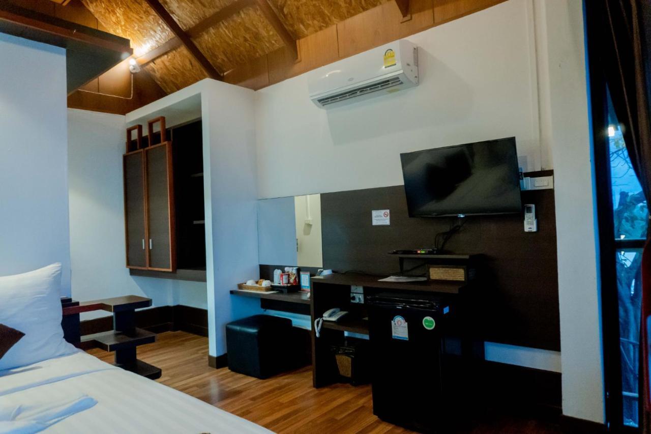 Chareena Hill Beach Resort Ко Липе Экстерьер фото